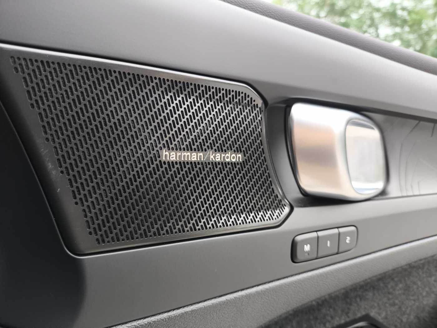 Volvo  XC40 Recharge Ultimate, Pure Electric, Electric