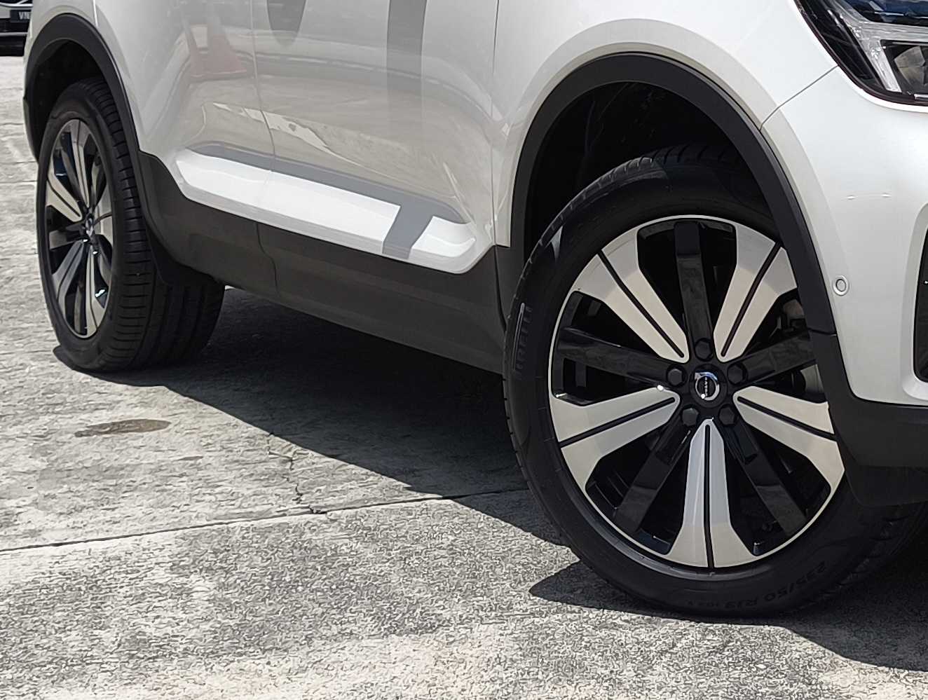 Volvo  XC40 Recharge Ultimate, Pure Electric, Electric