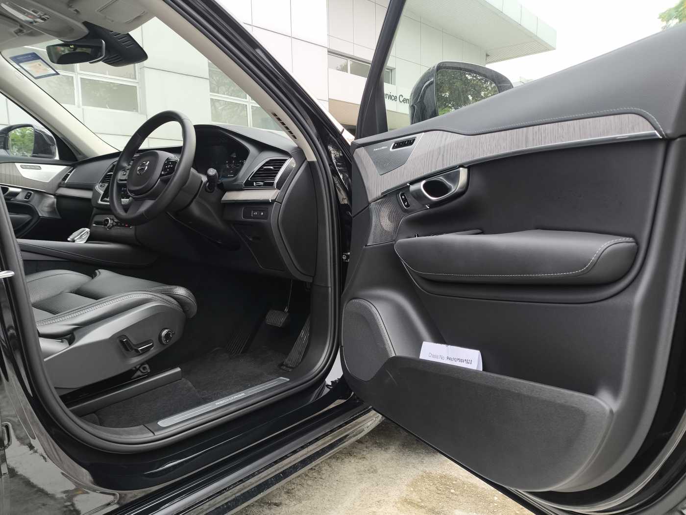 Volvo  XC90 Recharge Ultimate, T8 AWD Plug-in hybrid, Electric/Petrol, Bright, 7 Seats