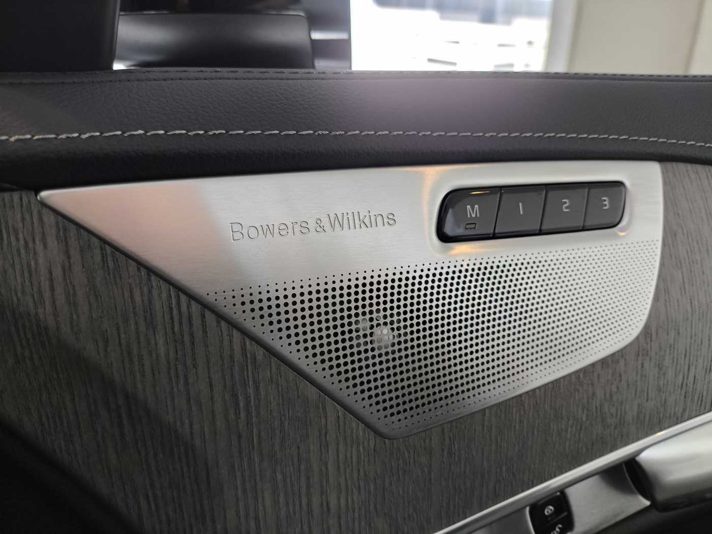 Volvo  XC90 Ultimate, B5 AWD Mild hybrid, Petrol, Bright, 7 Seats