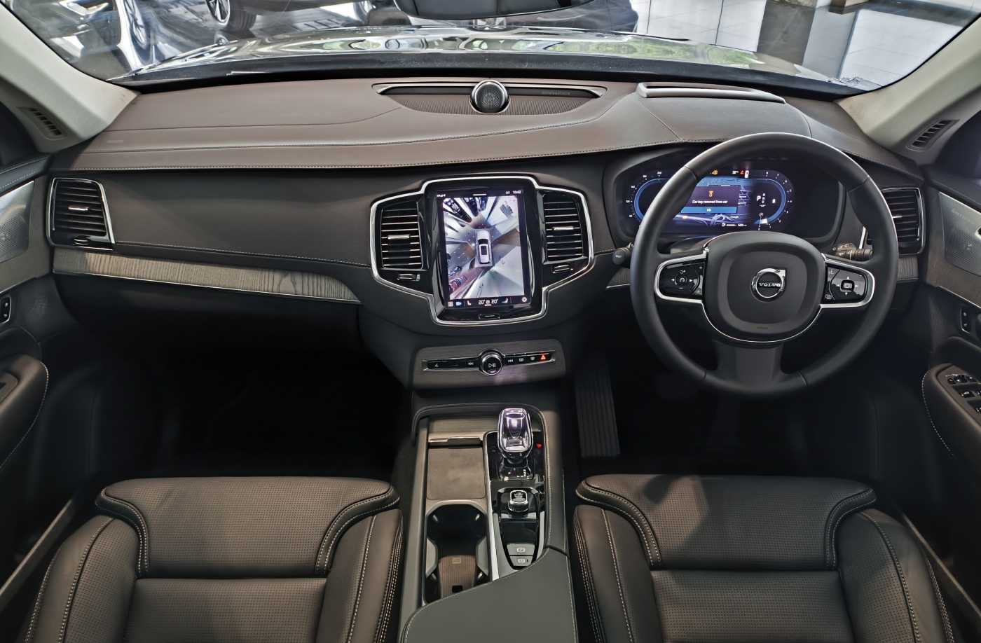 Volvo  XC90 Ultimate, B5 AWD Mild hybrid, Petrol, Bright, 7 Seats