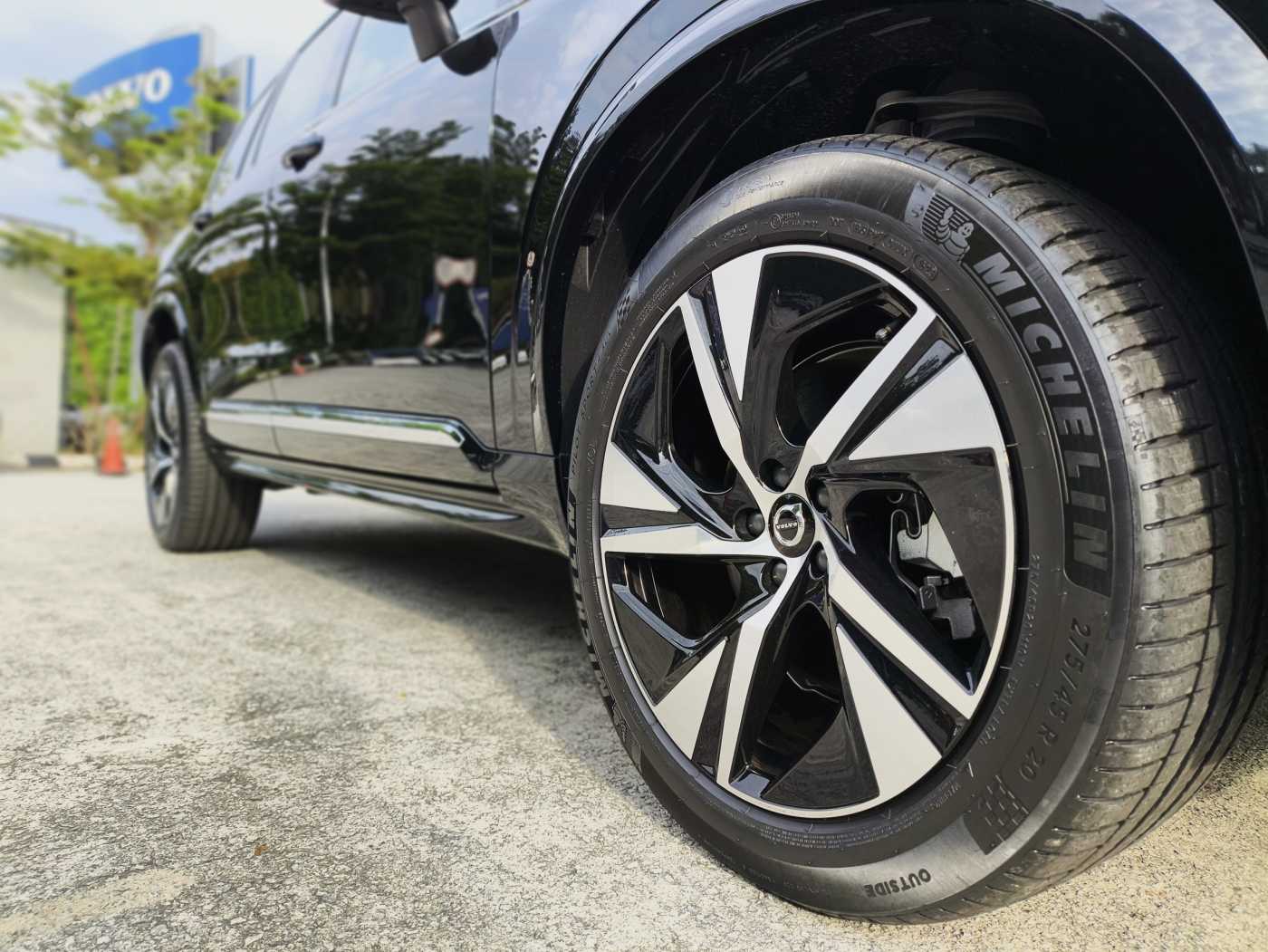 Volvo  XC90 Ultimate, B5 AWD Mild hybrid, Petrol, Bright, 7 Seats