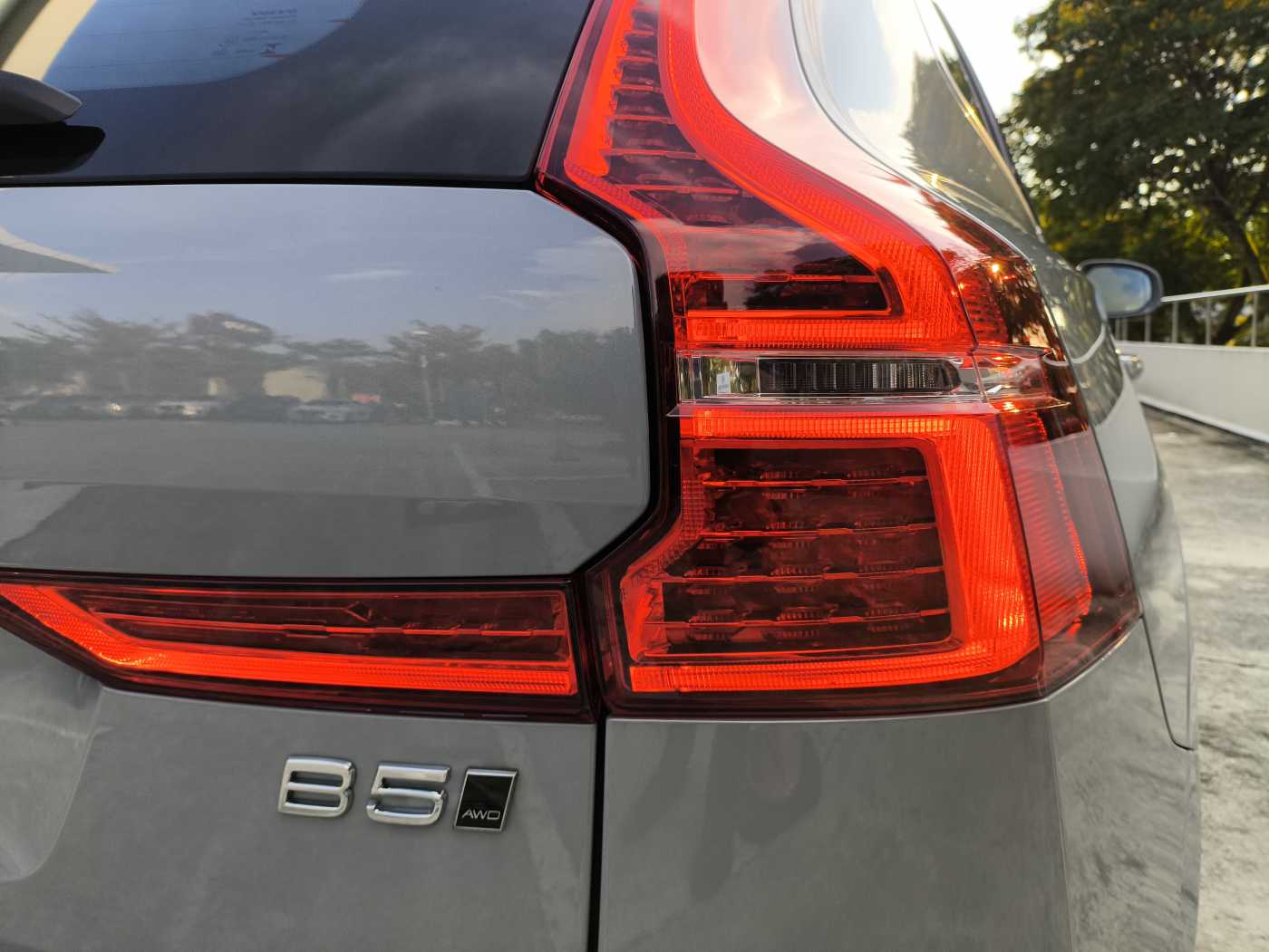 Volvo  XC60 Essential, B5 AWD Mild hybrid, Petrol