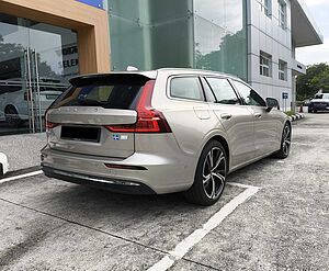 Volvo  V60 Recharge Ultimate, T8 , Electric/Petrol, Bright