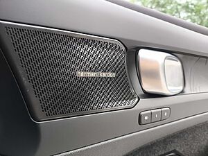 Volvo  XC40 Recharge Ultimate, Pure Electric, Electric