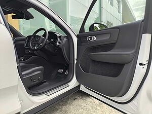 Volvo  XC40 Recharge Ultimate, Pure Electric, Electric