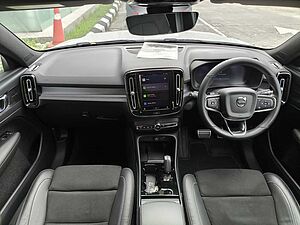 Volvo  XC40 Recharge Ultimate, Pure Electric, Electric