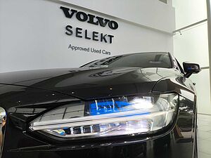 Volvo  S90 Recharge Ultimate, T8 AWD Plug-in hybrid, Electric/Petrol, Bright