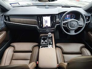 Volvo  S90 Recharge Ultimate, T8 AWD Plug-in hybrid, Electric/Petrol, Bright