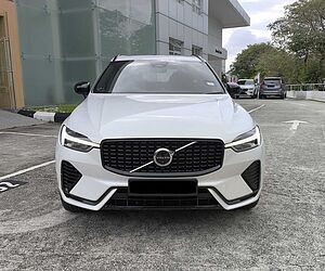 Volvo  XC60 Recharge Ultimate, T8 AWD Plug-in hybrid, Electric/Petrol, Dark