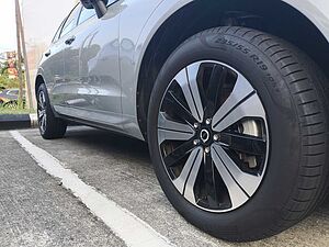 Volvo  XC60 Ultra, T8 AWD Plug-in hybrid, Electric/Petrol, Dark