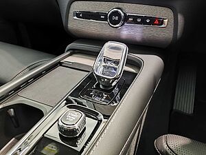 Volvo  XC90 Recharge Ultimate, T8 AWD Plug-in hybrid, Electric/Petrol, Bright, 7 Seats