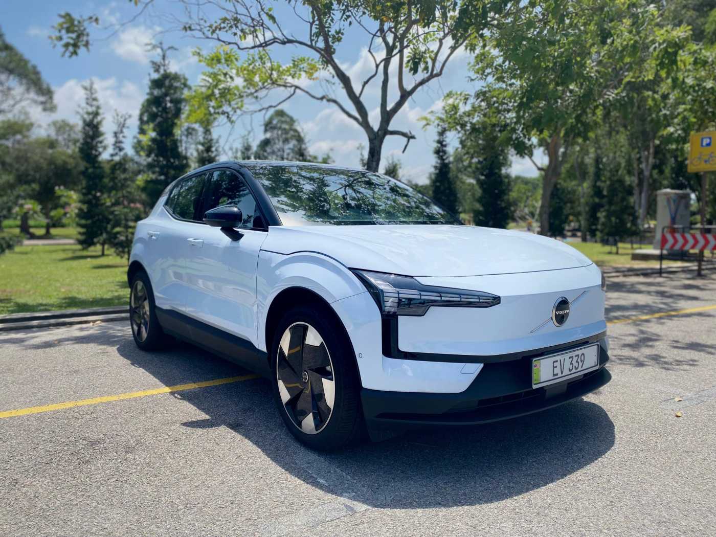Volvo  EX30 Ultra, Twin Motor Performance, Electric