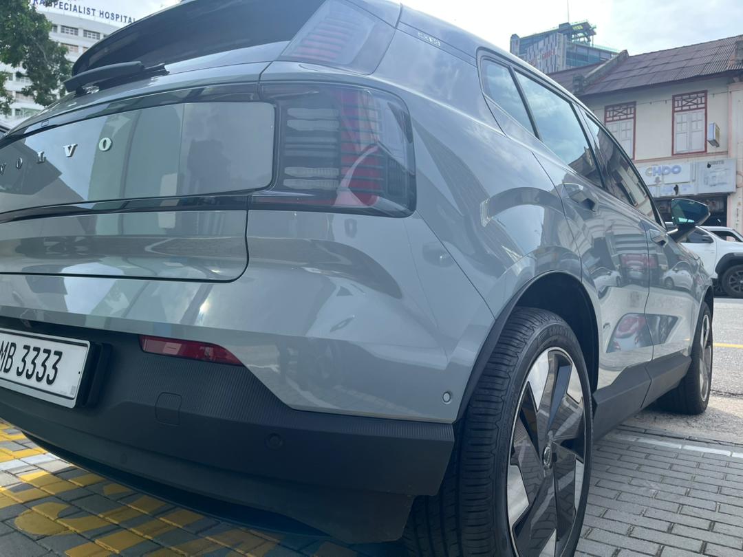 Volvo  EX30 Ultra, Single Motor Extended Range, Electric