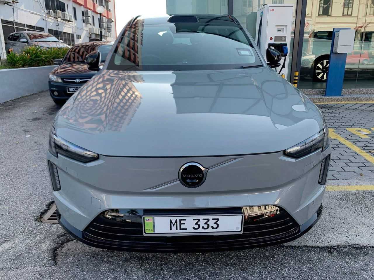 Volvo  EX90 Ultra, Twin Motor Performance, Electric, 7 Seats