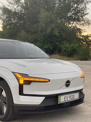 Volvo  EX30 Ultra, Single Motor Extended Range, Electric