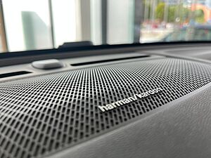 Volvo  EC40 Ultra, Twin Motor, Electric