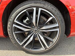 Volvo  S60 T8 R-Design