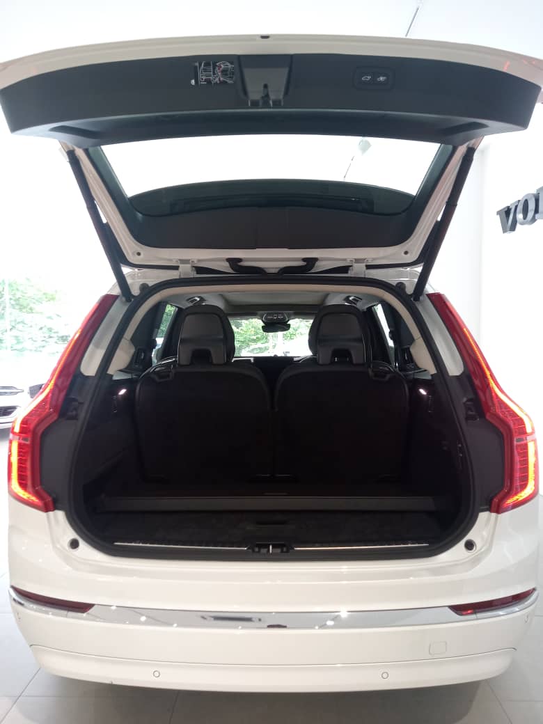 Volvo  Ultra, T8 AWD Plug-in hybrid, Electric/Petrol, Bright, 7 Seats