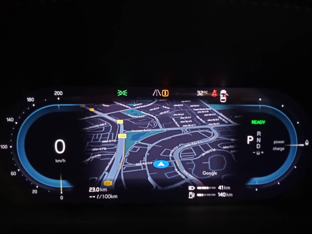 Volvo  V60 Recharge Plus, T8 AWD Plug-in hybrid, Electric/Petrol, Bright