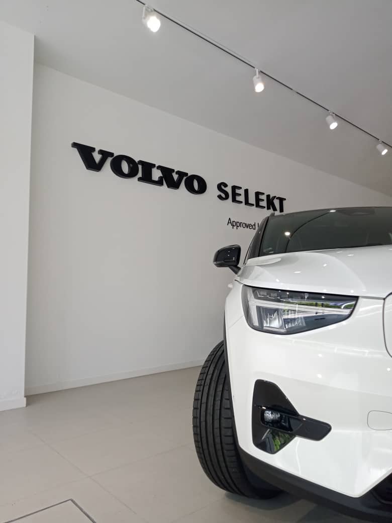 Volvo  XC40 Recharge Ultimate, Pure Electric, Electric