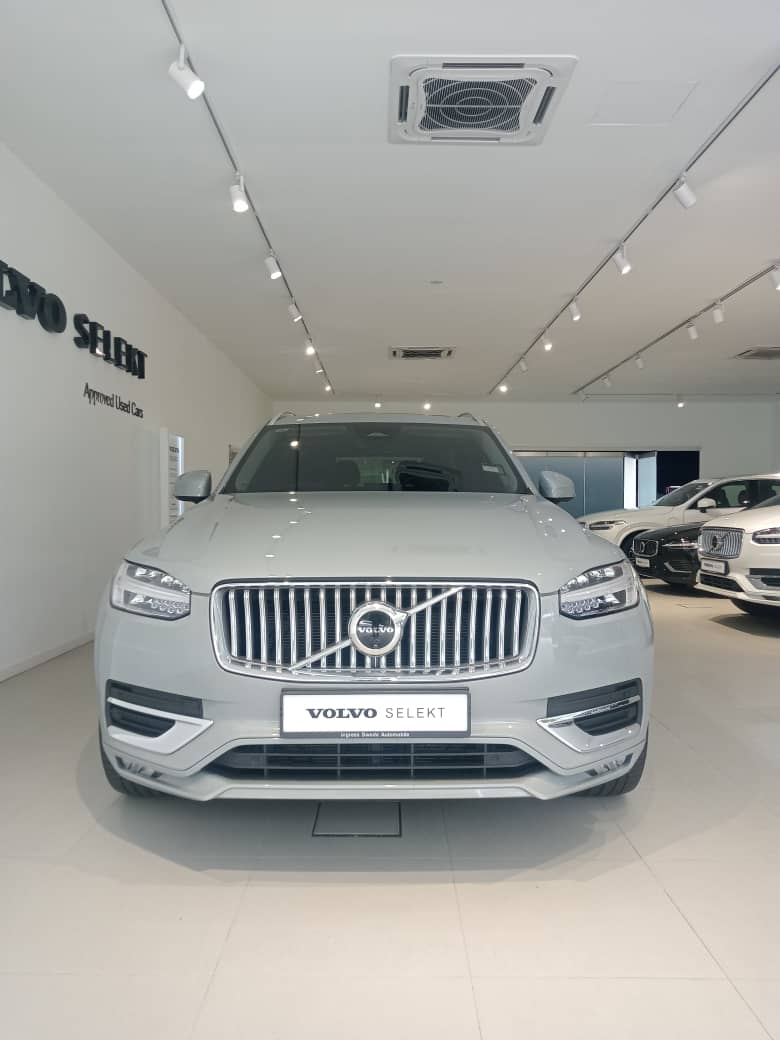 Volvo  XC90 Ultimate, B5 AWD Mild hybrid, Petrol, Bright, 7 Seats
