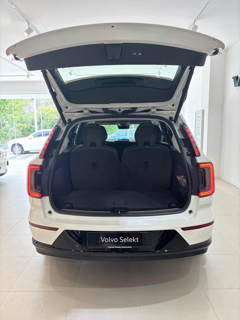 Volvo  EX90 Ultra, Twin Motor Performance, Electric, 7 Seats