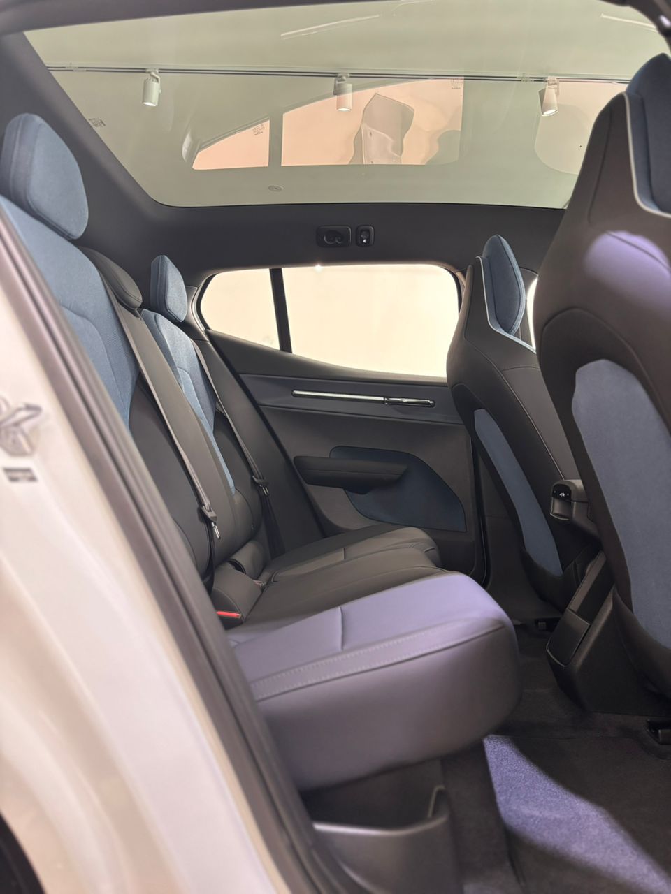 Volvo  EX30 Ultra, Twin Motor Performance, Electric