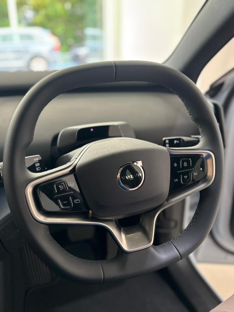 Volvo  EX30 Ultra, Twin Motor Performance, Electric