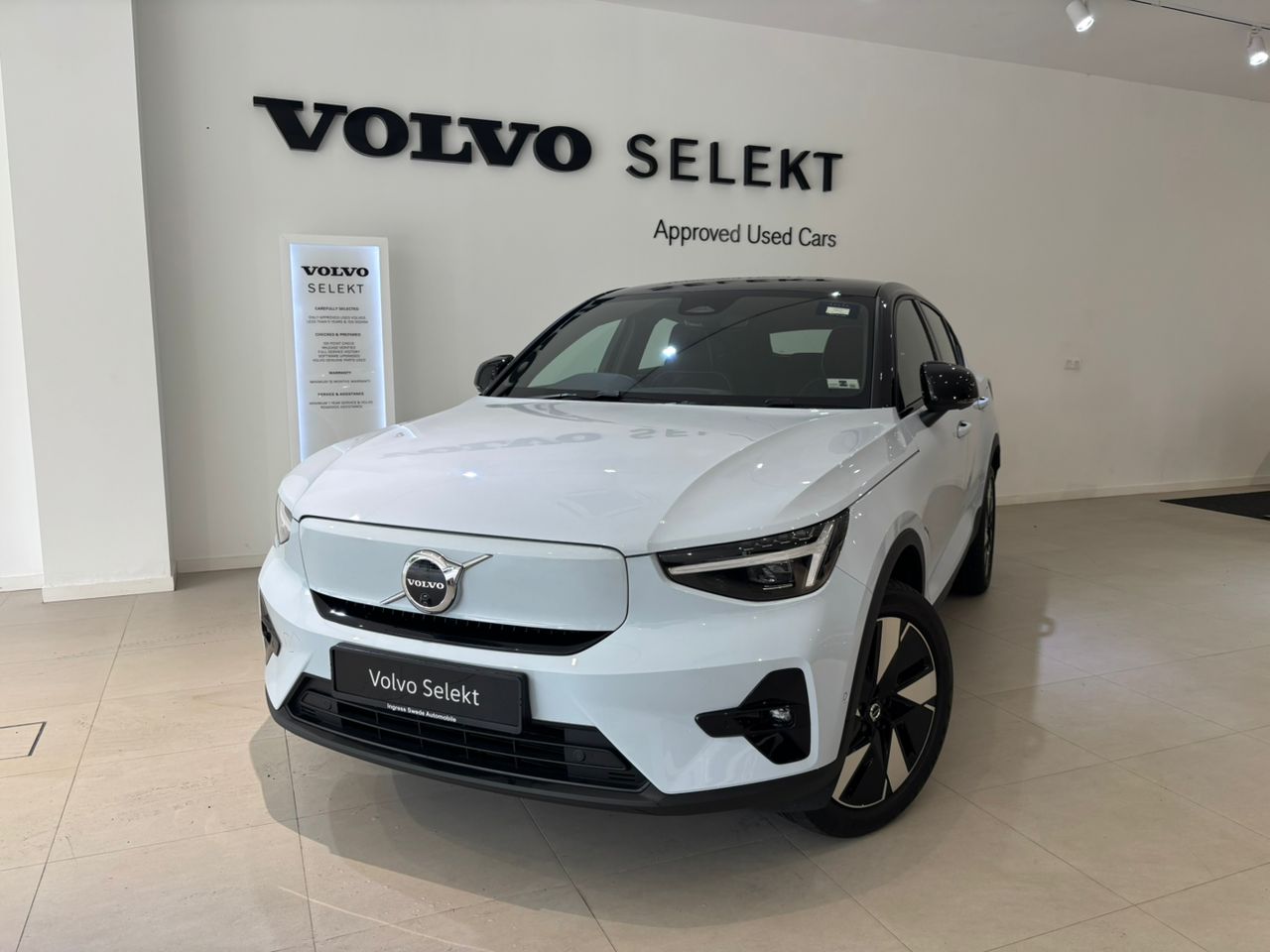 Volvo  EC40 Ultra, Twin Motor, Electric