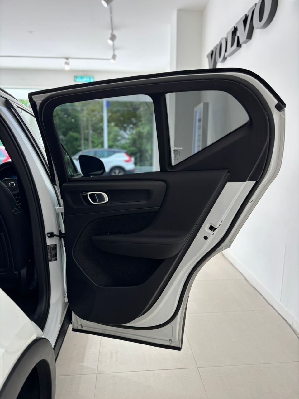 Volvo  XC40 Recharge Ultimate, Pure Electric, Electric