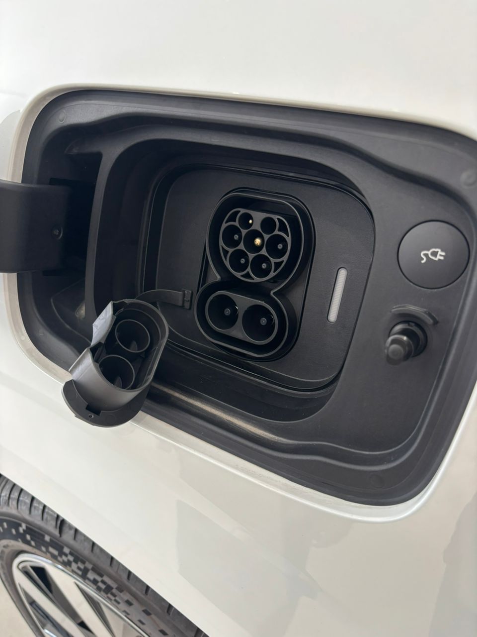 Volvo  EX90 Ultra, Twin Motor Performance, Electric, 7 Seats