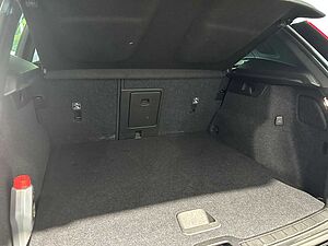 Volvo  XC40 Recharge R-Design, T5