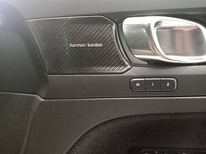 Volvo  XC40 Recharge Ultimate, Pure Electric, Electric