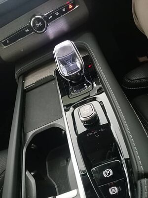 Volvo  Ultra, T8 AWD Plug-in hybrid, Electric/Petrol, Bright, 7 Seats