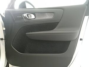 Volvo  XC40 Recharge Ultimate, Pure Electric, Electric