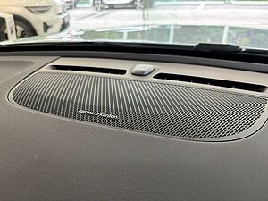 Volvo  EC40 Ultra, Twin Motor, Electric