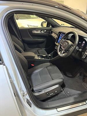 Volvo  EC40 Ultra, Twin Motor, Electric