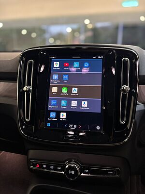 Volvo  EC40 Ultra, Twin Motor, Electric