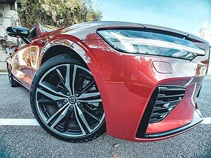 Volvo  S60 Recharge R-Design, T8 AWD (407 hp) aut