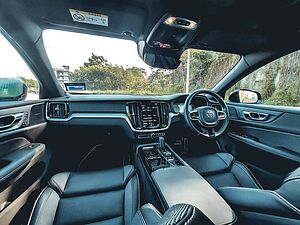 Volvo  S60 Recharge R-Design, T8 AWD (407 hp) aut