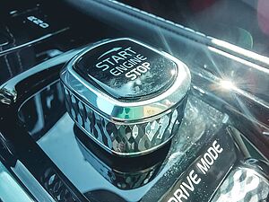 Volvo  S60 Recharge R-Design, T8 AWD (407 hp) aut