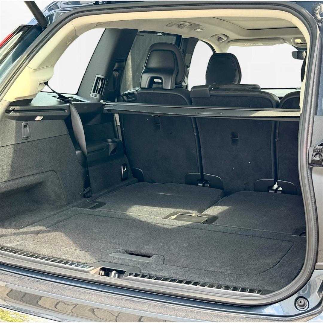 Volvo XC90 Ultra, T8 AWD Plug-in hybrid, Electric/Petrol, Bright, 7 Seats