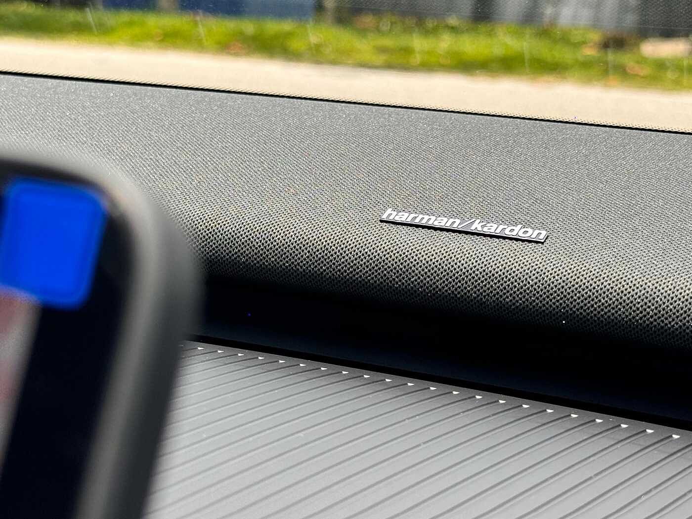 Volvo  EX30 Ultra, Twin Motor Performance, Electric