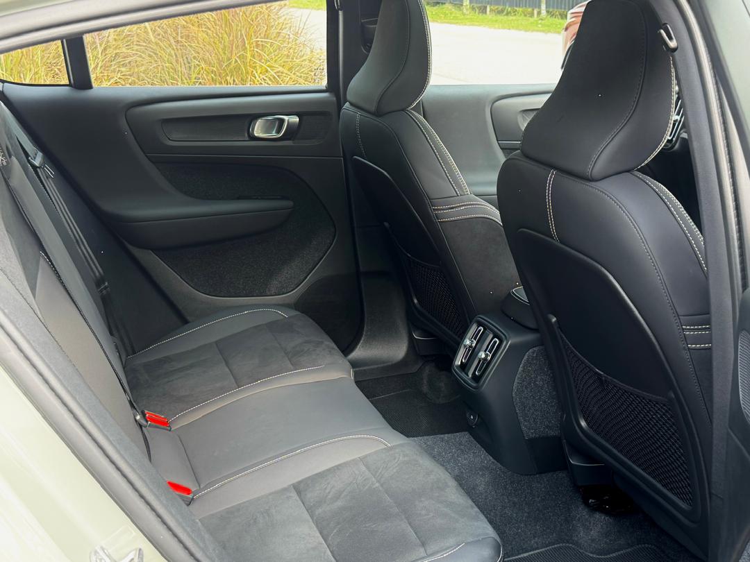 Volvo EC40 Ultra, Twin Motor, Electric