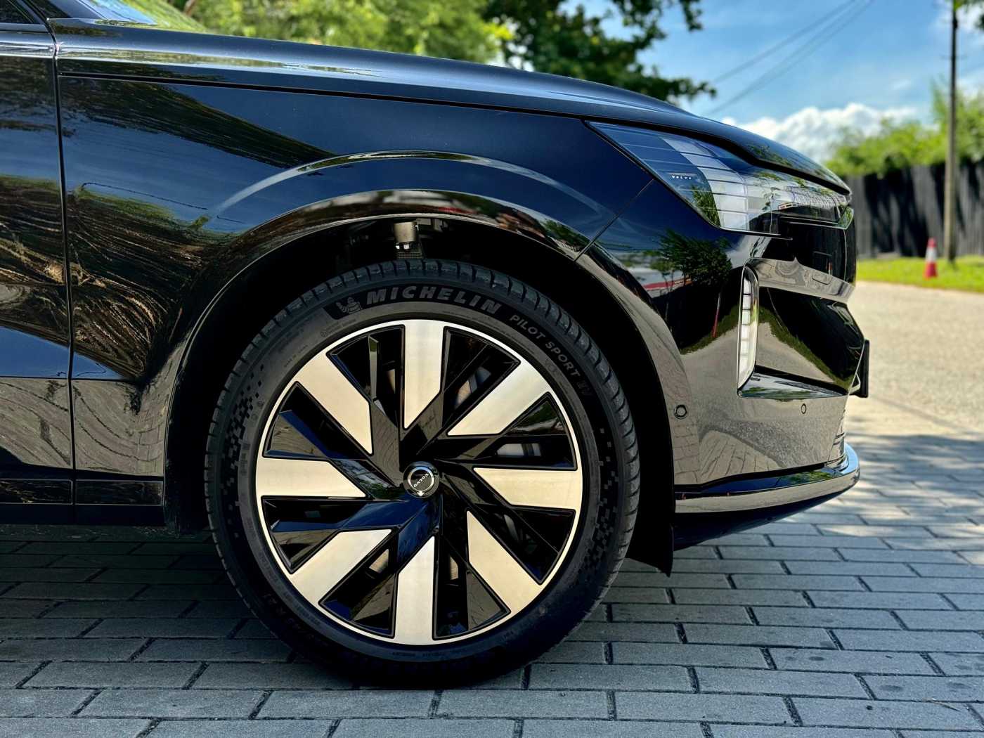 Volvo  EX90 Ultra, Twin Motor Performance, Electric, 7 Seats