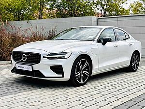 Volvo  S60 Recharge R-Design, T8