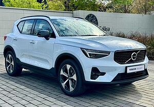 Volvo  XC40 Plus, B5 AWD Mild hybrid, Petrol, Dark