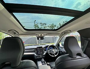 Volvo Ultra, T8 AWD Plug-in hybrid, Electric/Petrol, Bright, 7 Seats