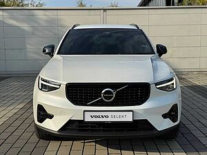 Volvo  Plus, B5 AWD Mild hybrid, Petrol, Dark